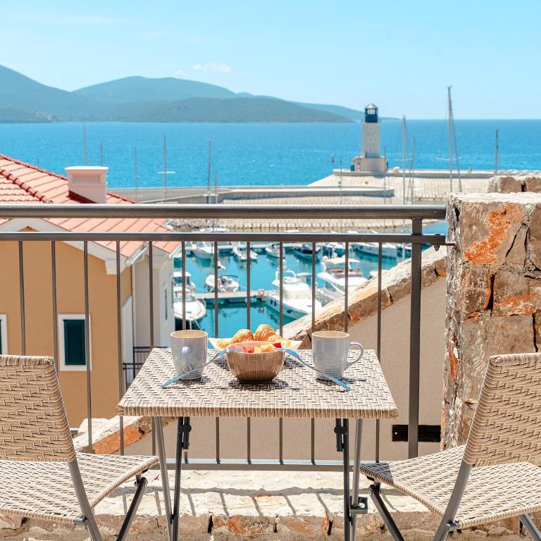 Lustica Bay Vacation Homes - Studio s Pogledom na More - 4