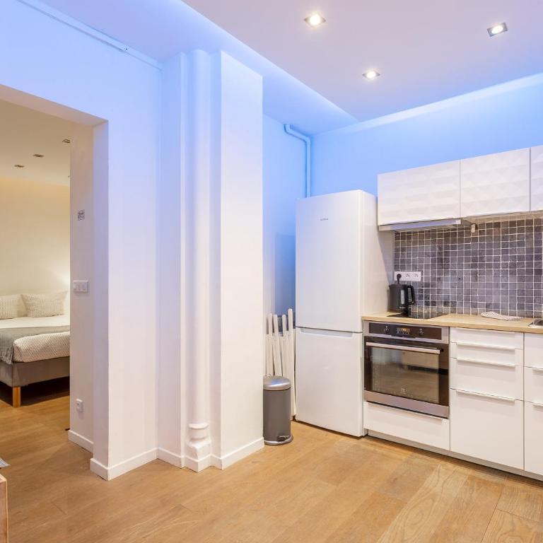 Victor Hugo Flat - Studio - 7