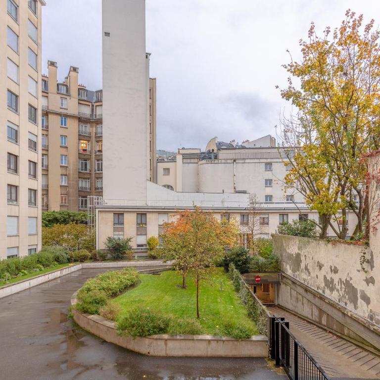 Victor Hugo Flat - Studio - 16