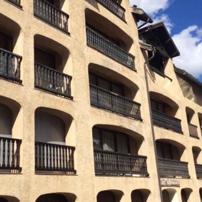 Studio spacieux proche pistes, animaux et parking - FR-1-445-63 - Estudio - 2