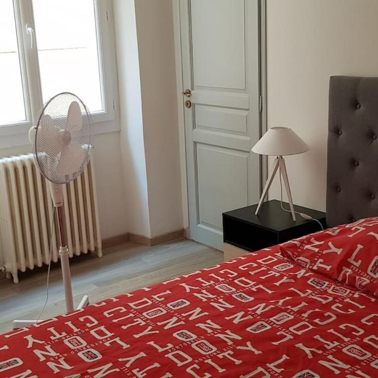 Appart grand standing, centre historique climatise - Apartment - 3