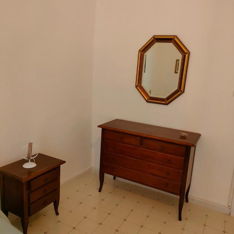 Cisterna's rooms - Camera Matrimoniale con Bagno Privato - 3
