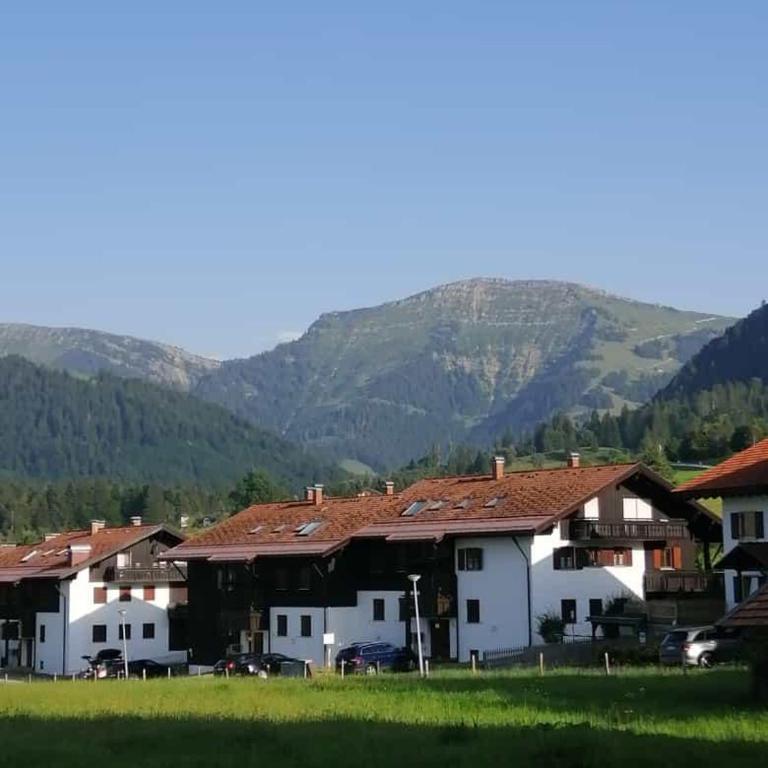 Ferienwohnung Alpenglück - Apartment mit 1 Schlafzimmer und Dusche - 3