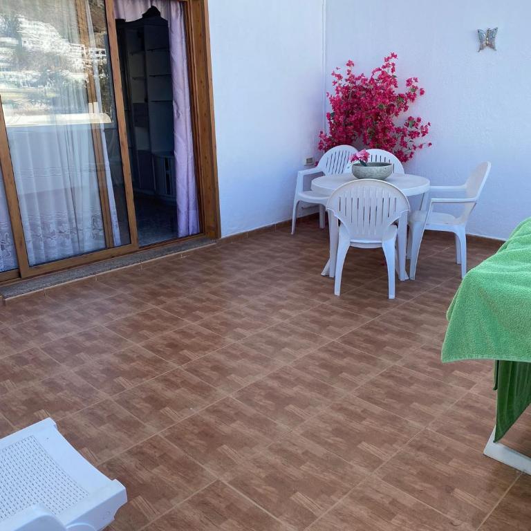 Ura Hotels Apartamentos Montecarlo - Apartamento de 3 dormitorios - 6