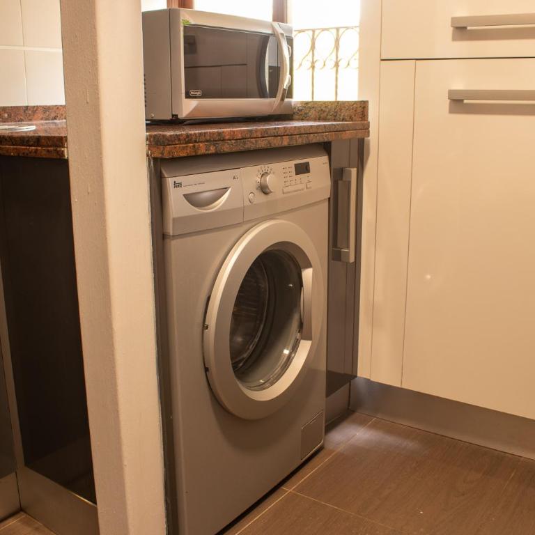 Maravilloso piso en el corazón de Granada - One-Bedroom Apartment - 21