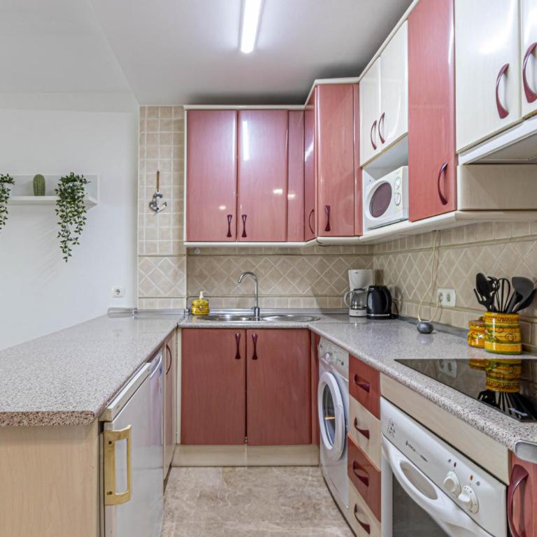 797 Holiday Rentals- Duplex para 7 en la carihuela a 1 min de la playa - Apartamento de 3 dormitorios - 6