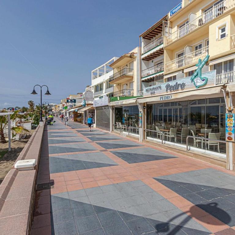 797 Holiday Rentals- Duplex para 7 en la carihuela a 1 min de la playa - Apartamento de 3 dormitorios - 7