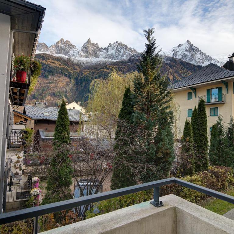 Apartment le Paradis 1, Alpes Agency, Central Chamonix, Sleeps 4 - Apartamento de 2 dormitorios - 35