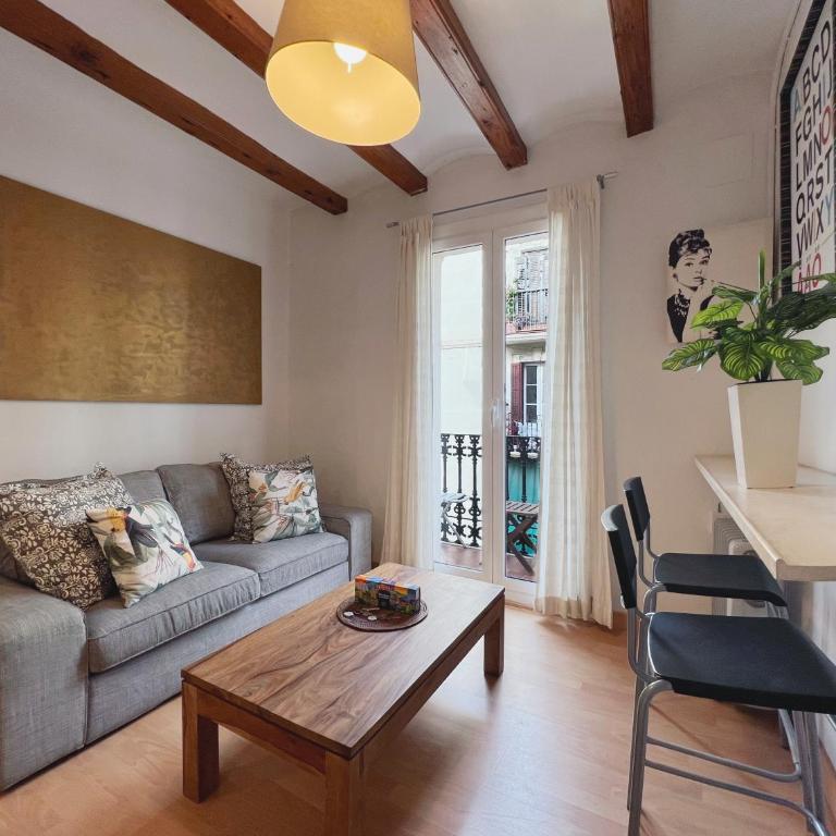 Stay U-nique Apartments Murillo - Two-Bedroom Apartment - 1