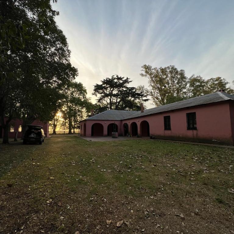 Casa de campo “Los Ombues” - Five-Bedroom House - 48