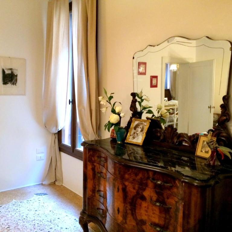 Romantic Rialto - Appartamento con 2 Camere da Letto - 16