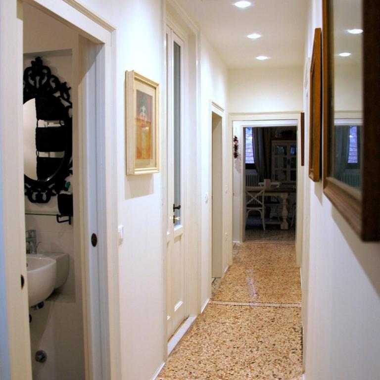 Romantic Rialto - Appartamento con 2 Camere da Letto - 22