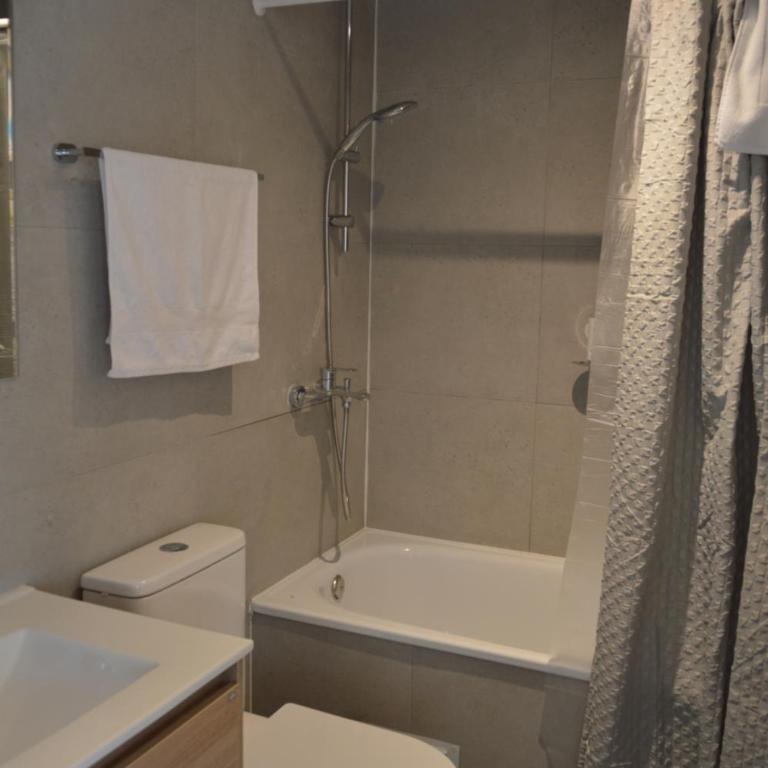 Ave Lodge Frutillar - Loft - 9