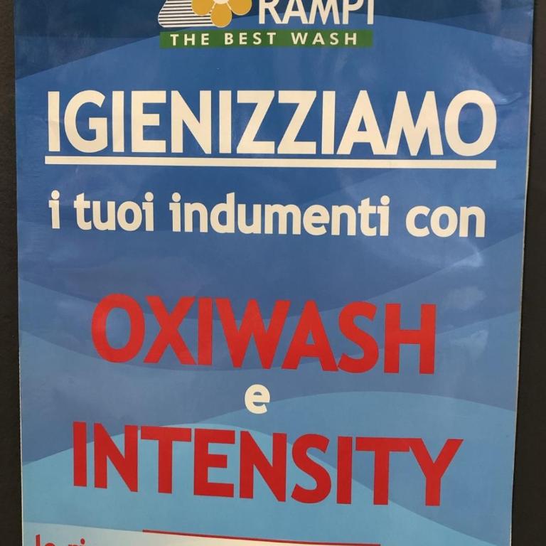 n&ghomesweethome RaffaelloElegante appartamento ideale casa vacanze affari - Appartamento con 1 Camera da Letto - 41