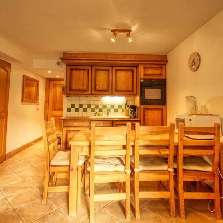 Appartement 2 ch - 6 pers - Pieds des pistes à Morillon - Appartement 2 Chambres - 9