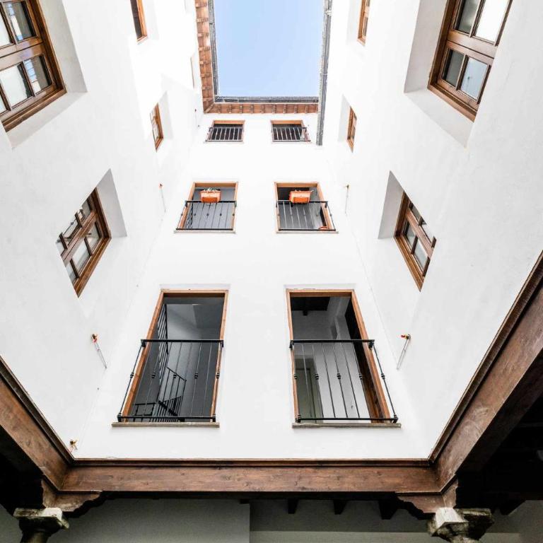 Cómodo y moderno apartamento centro Granada - Two-Bedroom Apartment - 39