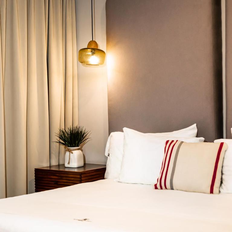 Pop Diez Hotel Boutique Playa del Carmen - Suite Superior - 6