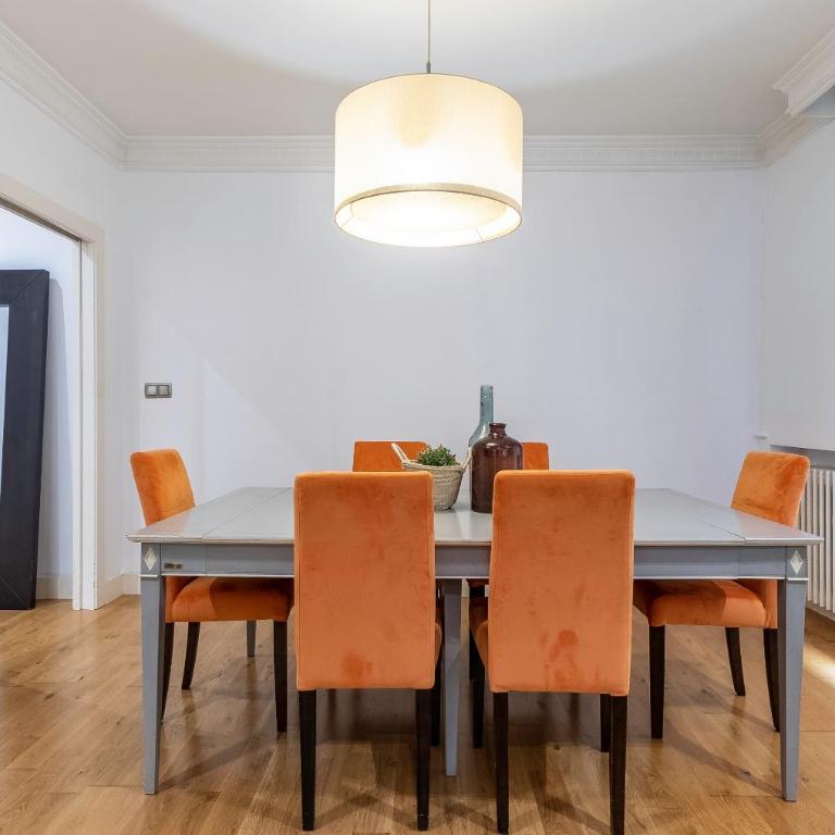 Espacioso y Acogedor junto Centro Azkuna - Three-Bedroom Apartment - 18