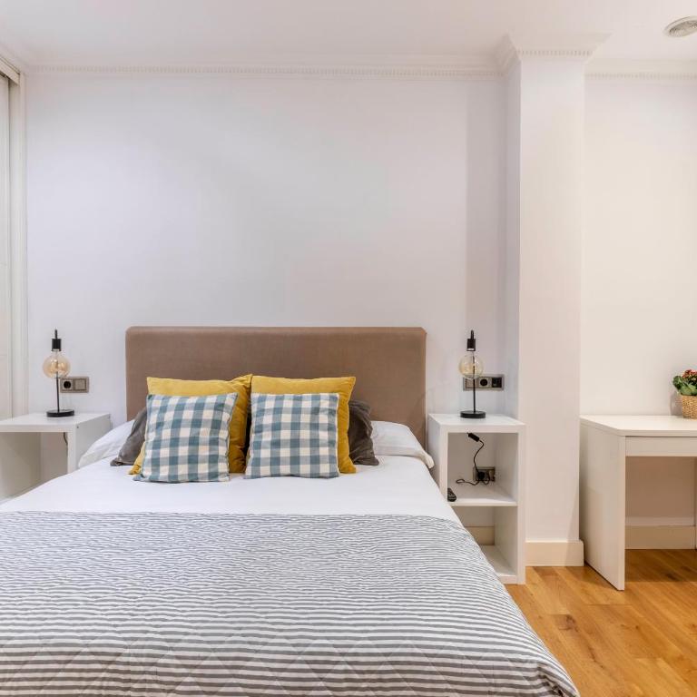Espacioso y Acogedor junto Centro Azkuna - Three-Bedroom Apartment - 4