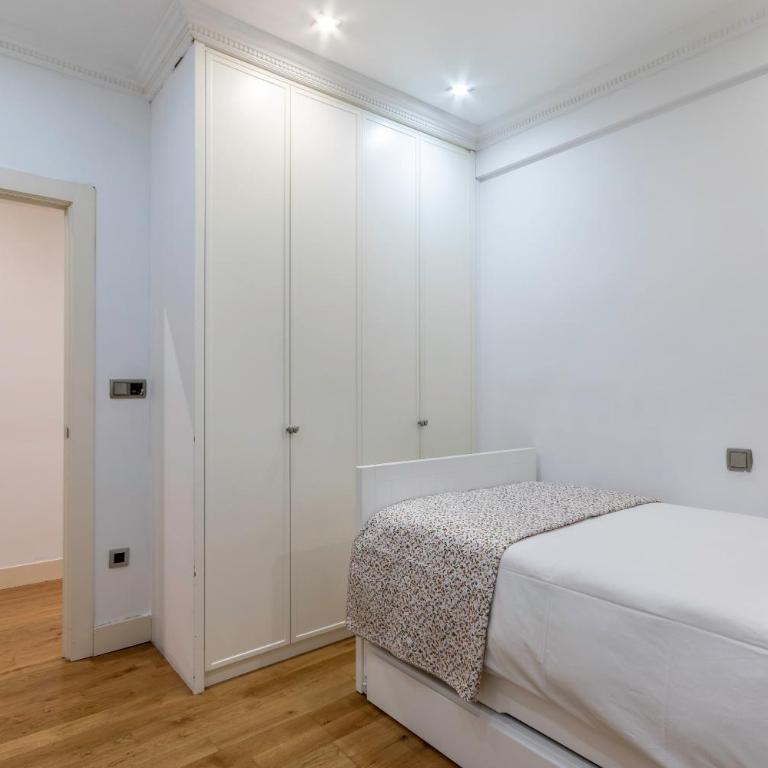 Espacioso y Acogedor junto Centro Azkuna - Three-Bedroom Apartment - 15