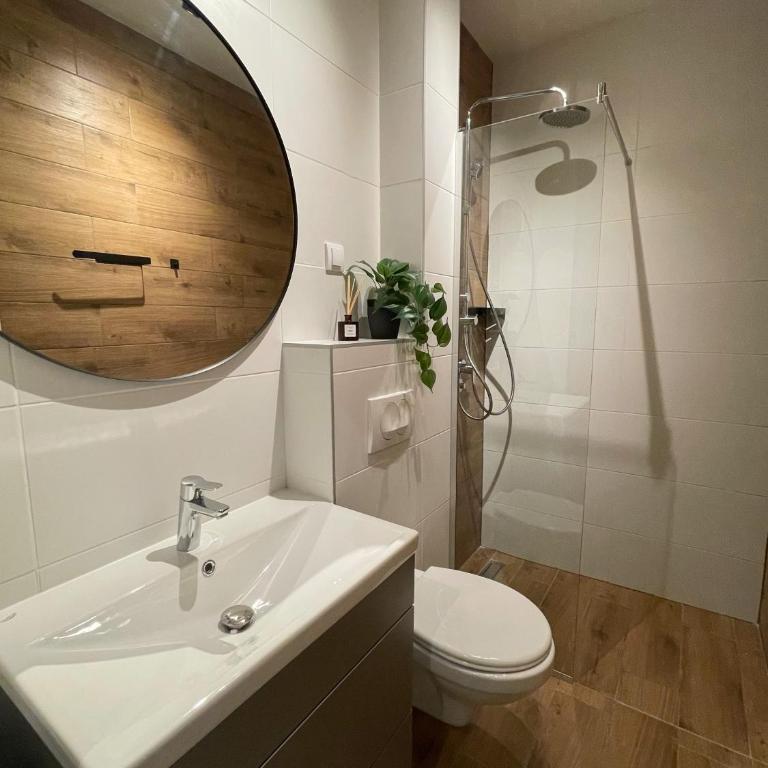 Nivalis Hill 21 - One-Bedroom Apartment - 38