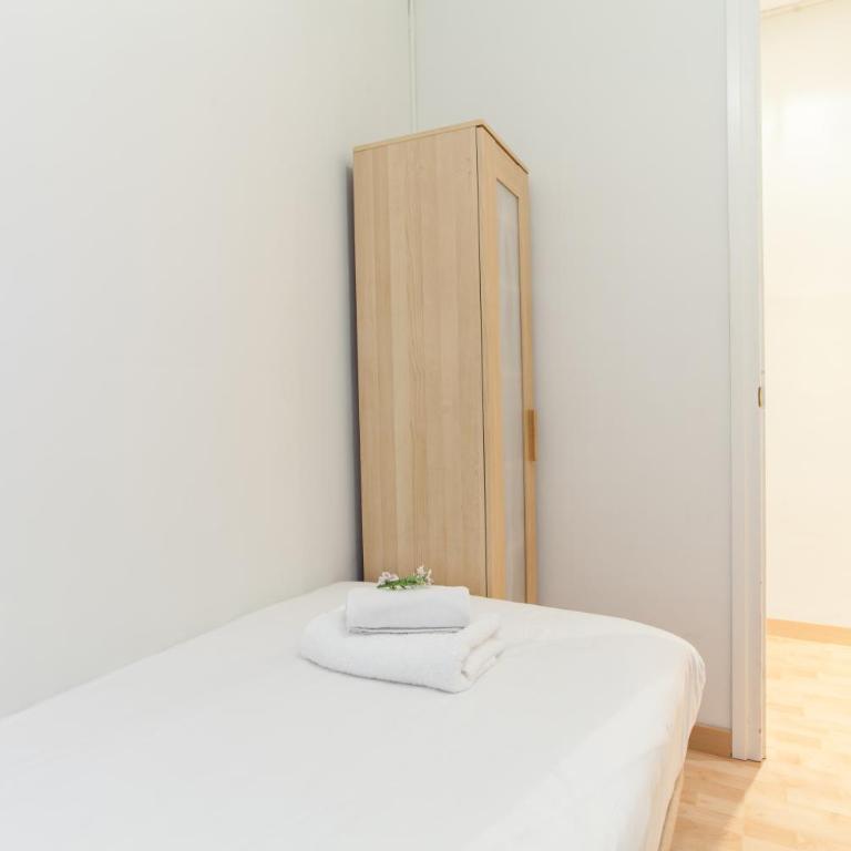 Housalia Sagrada Familia - Three-Bedroom Apartment C - Aragó 423 - 12