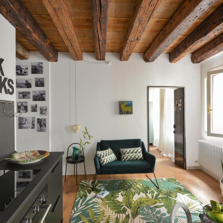 Venice Parsley - Two-Bedroom Apartment - 8