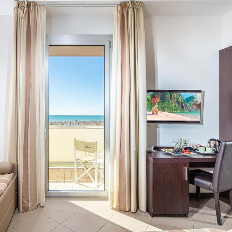 Hotel Excelsior - Camera Superior Matrimoniale/Doppia con Letti Singoli con Vista Mare - 2