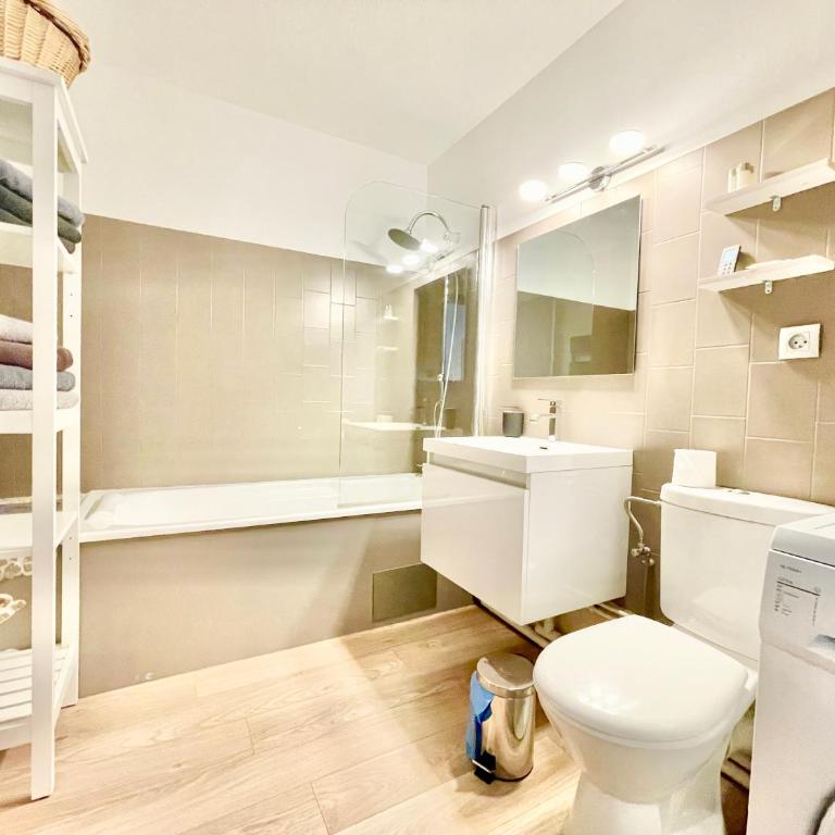 Centre Ville - Balcon - Parking gratuit - Appartamento con Balcone - 4