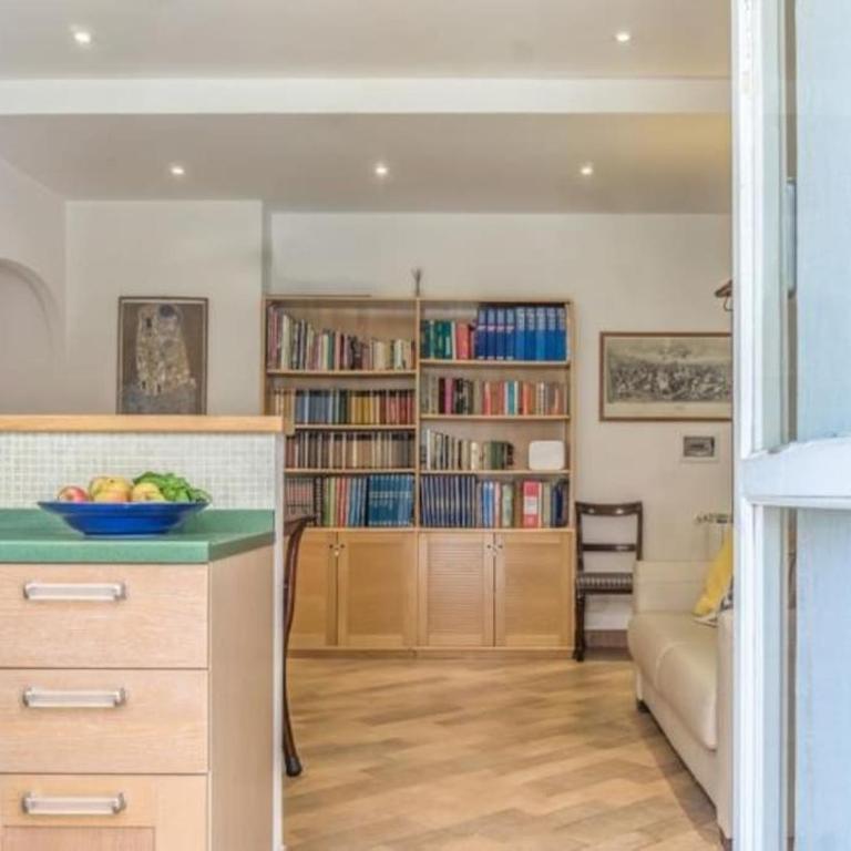 Ottimo per policlinico Gemelli, non lontano da San Pietro - Apartment mit 1 Schlafzimmer - 11