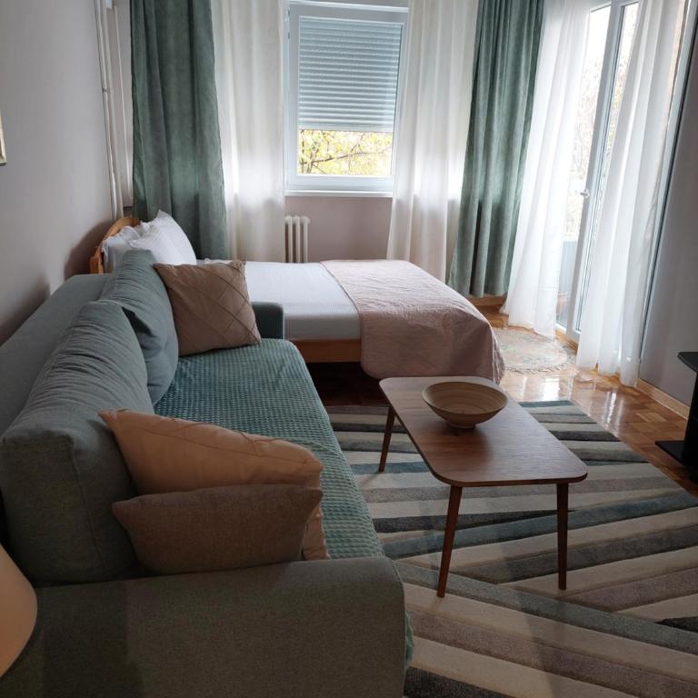 Green 1 - Deluks Dvokrevetni Studio sa Bračnim Krevetom - 6