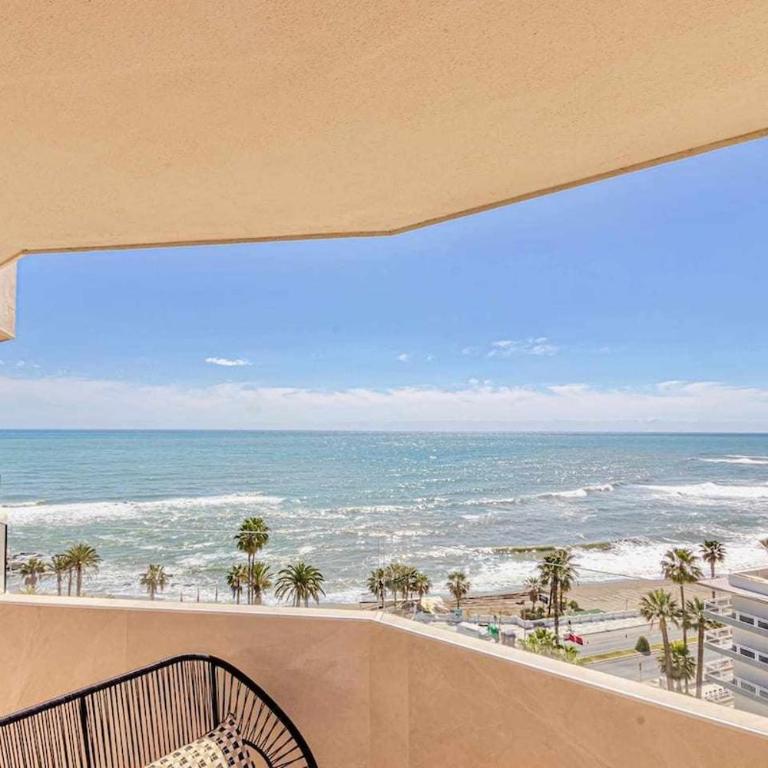 797 Holiday Rentals - Benalbeach- Moderno piso para 4 con vistas al mar - Two-Bedroom Apartment - 7