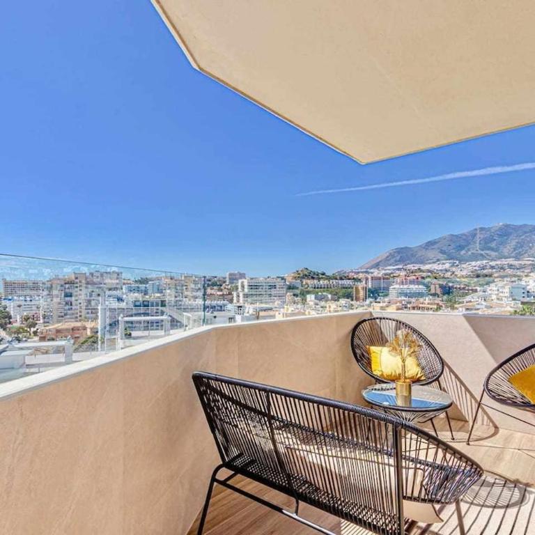 797 Holiday Rentals - Benalbeach- Moderno piso para 4 con vistas al mar - Two-Bedroom Apartment - 16