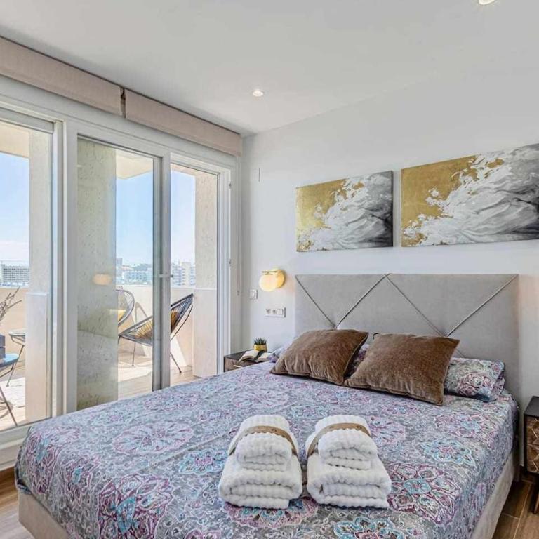 797 Holiday Rentals - Benalbeach- Moderno piso para 4 con vistas al mar - Two-Bedroom Apartment - 27