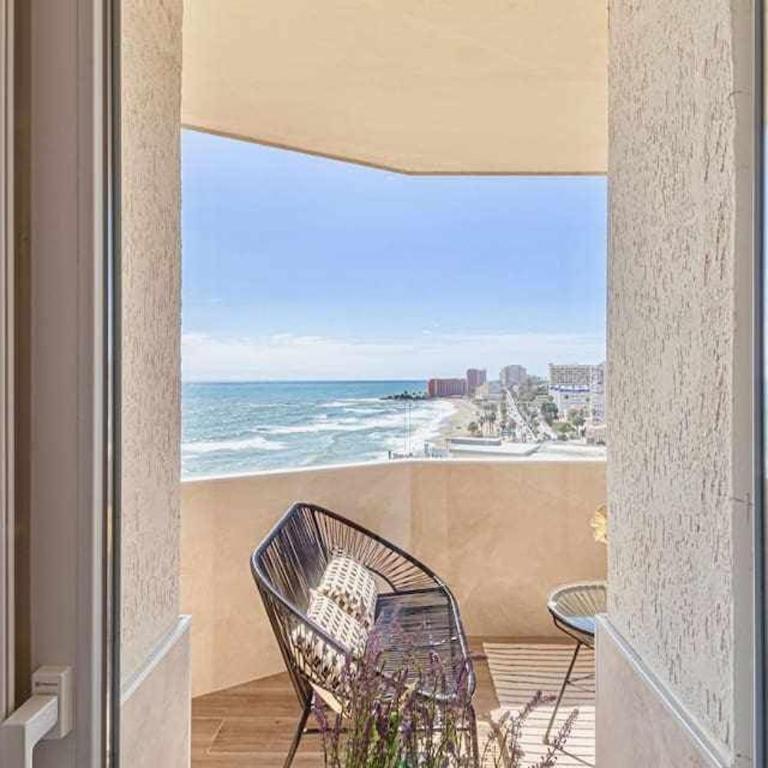 797 Holiday Rentals - Benalbeach- Moderno piso para 4 con vistas al mar - Two-Bedroom Apartment - 29