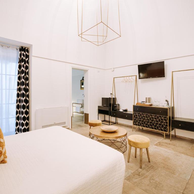 Dimora Pirrelli Boutique Hotel & Spa - Suite King con Vasca Idromassaggio - 16