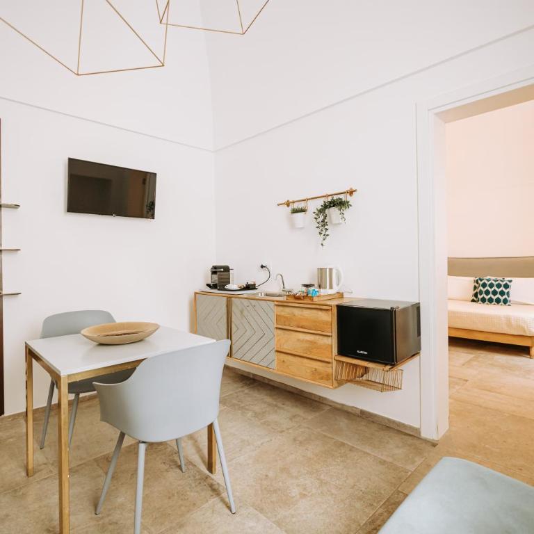 Dimora Pirrelli Boutique Hotel & Spa - Suite King con Vasca Idromassaggio - 27