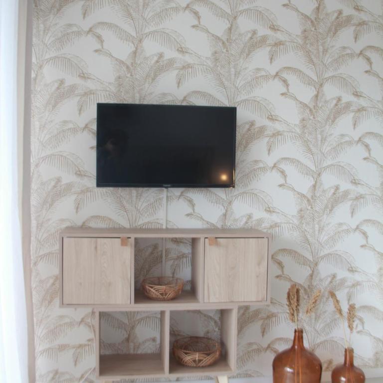 LES PALMIERS - Appartement avec piscine proche plages - Wifi et Clim - Studio Apartment - 29