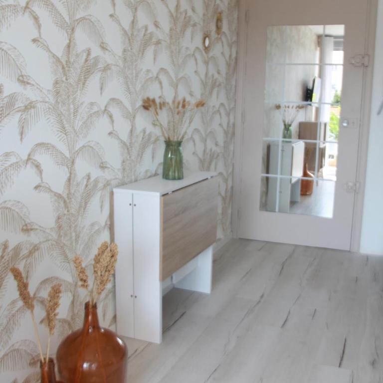 LES PALMIERS - Appartement avec piscine proche plages - Wifi et Clim - Studio Apartment - 30