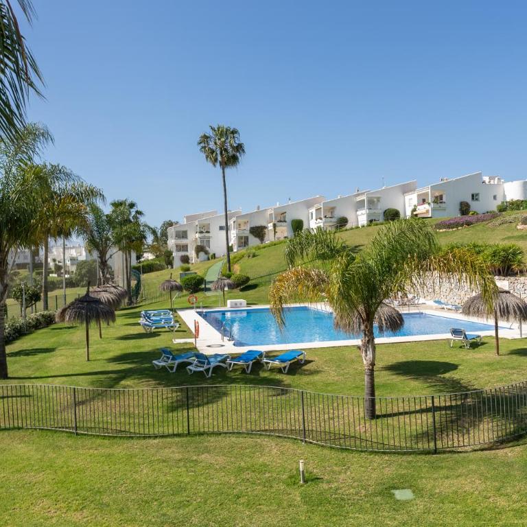 Azahara 1 8B Beautiful apartment frontline golf in popular Aloha - Apartamento de 2 dormitorios - 8