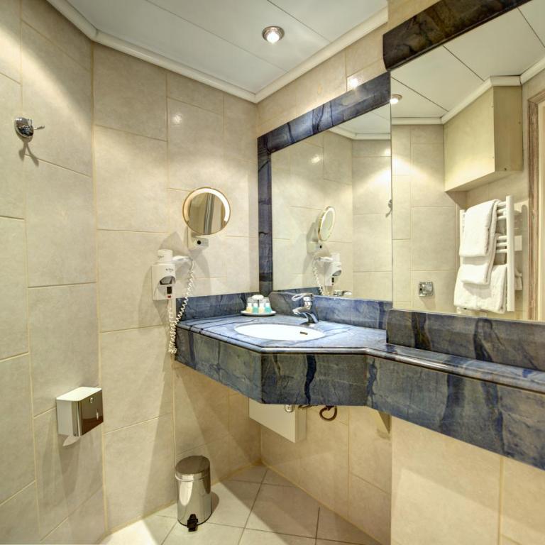 Hôtel Du Midi Paris Montparnasse - Chambre Double Supérieure - 8