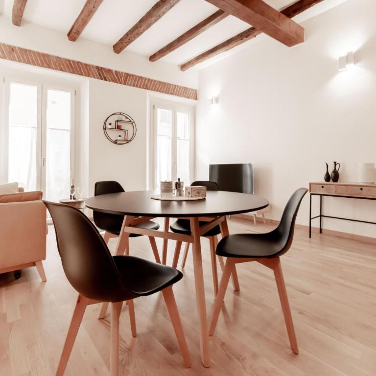 Realkasa La Finestrella Sui Portici - Appartamento con 1 Camera da Letto - 2