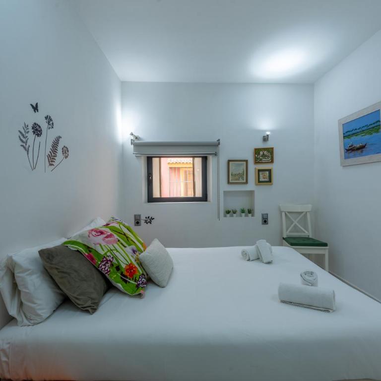 Apartamento en monumento histórico nacional Corral del Conde-duque de Olivares - Apartamento de 1 dormitorio - 11
