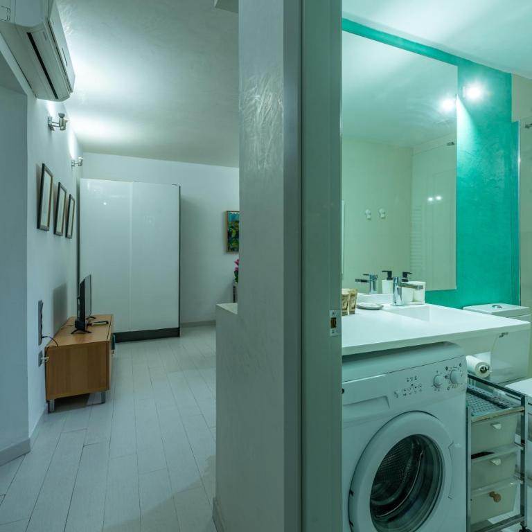 Apartamento en monumento histórico nacional Corral del Conde-duque de Olivares - Apartamento de 1 dormitorio - 17