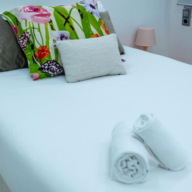 Apartamento en monumento histórico nacional Corral del Conde-duque de Olivares - Apartamento de 1 dormitorio - 21