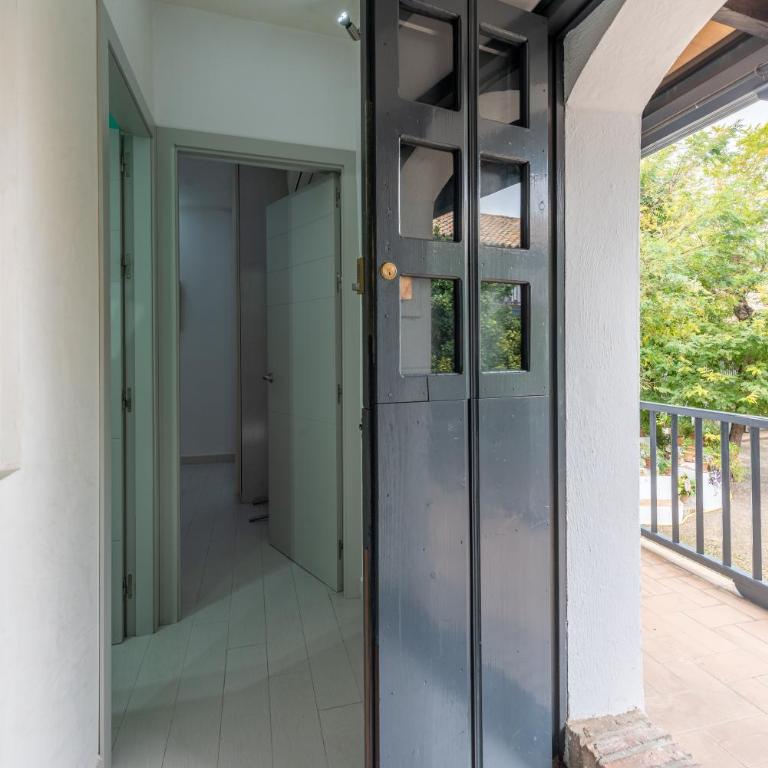 Apartamento en monumento histórico nacional Corral del Conde-duque de Olivares - Apartamento de 1 dormitorio - 29