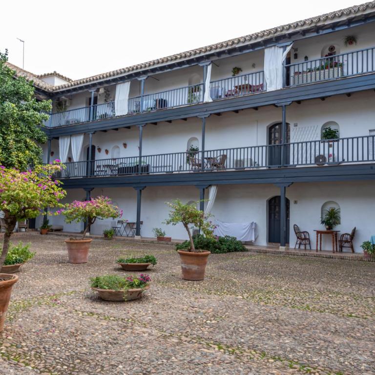 Apartamento en monumento histórico nacional Corral del Conde-duque de Olivares - Apartamento de 1 dormitorio - 1