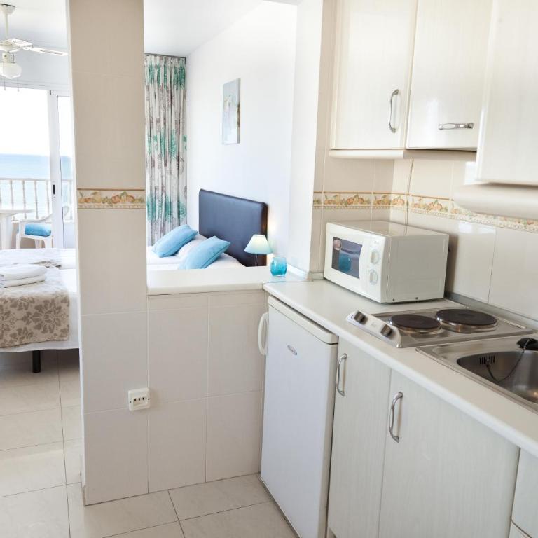 Apartamentos Carolina - Estudio con vistas al mar (2 adultos) - 18
