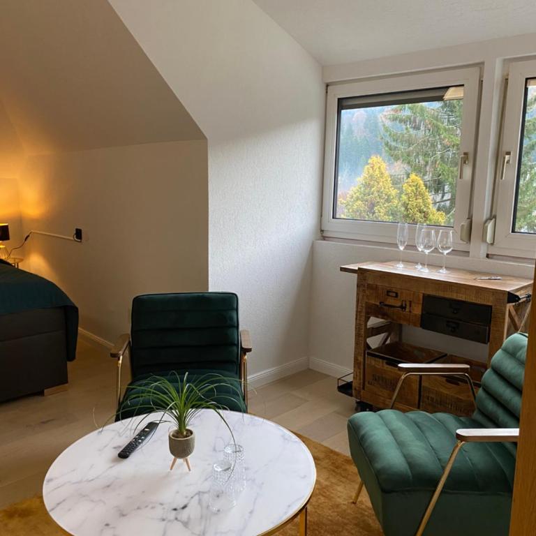 Villa-Stern - Doppelzimmer mit Poolblick - 29