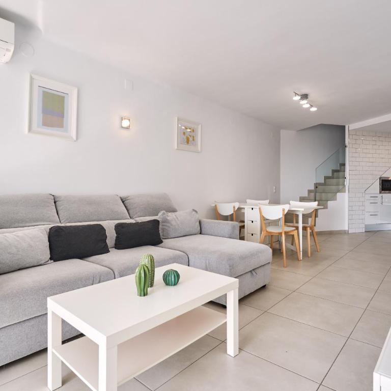 WELCS DUPLEX 026 EMP frente al canal y vistas - Apartamento con vistas al mar - 17